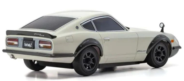 Kyosho MA-020 AWD Mini-Z Sports ReadySet w/Nissan Fairlady 240ZG Body (White) w/KT-531P 2.4GHz Radio