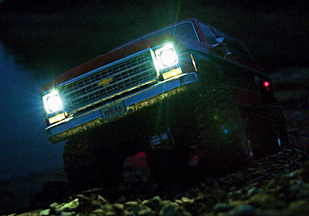 LED light set, complete with power supply (contains headlights, tail lights, side marker lights, & distribution block) (fits #8130 series bodies)