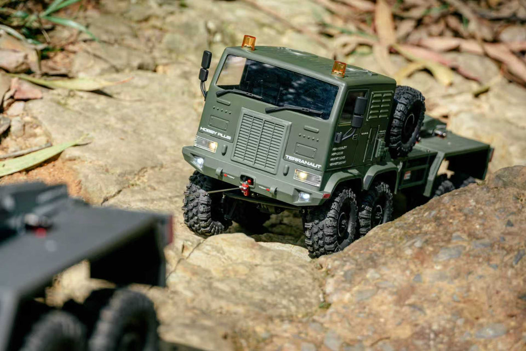 HobbyPlus CR-18P Terranaut 8X8 AWS RC Crawler Green