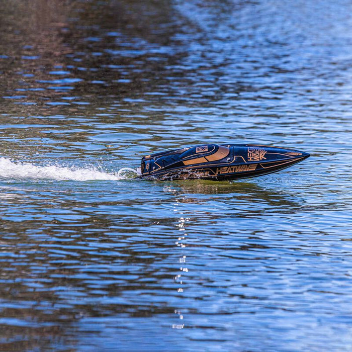 Pro Boat Recoil 2 V2 26" Self-Righting Brushless Deep-V RTR, Heat Wave Visual