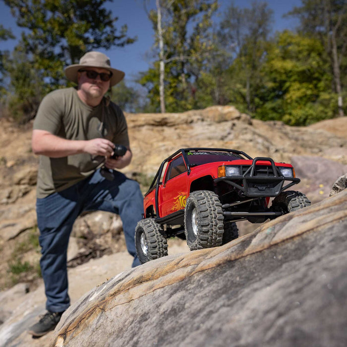 1/10 SCX10 III 1987 Toyota SR5 4X4 RTR Brushed Rock Crawler, Red