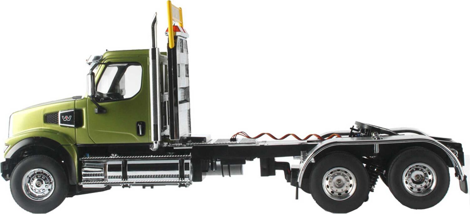 1/16 RC Caterpillar Western-Star 49X Truck