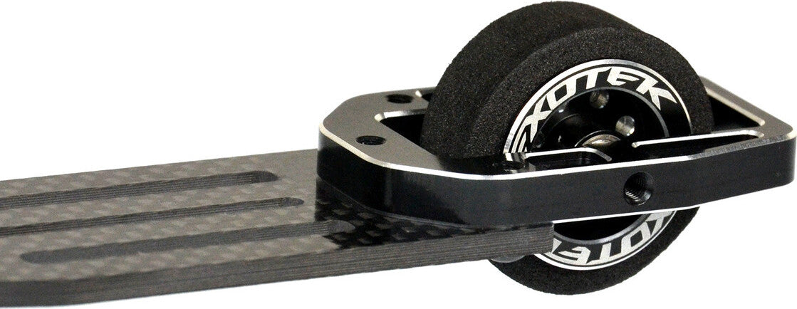 DR10M PRO WHEELIE BAR SET 3mm cf with single wheel style