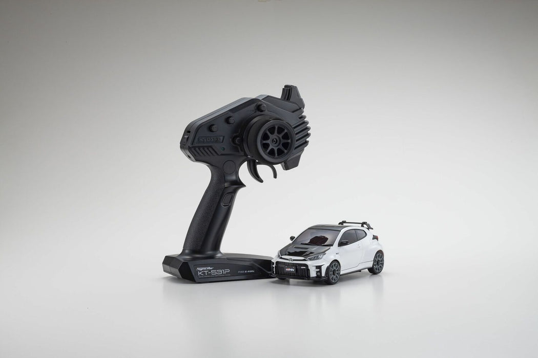 Mini-Z AWD MA-020 Readyset Toyota GRMN Yaris Circuit