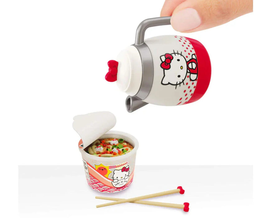 Mga Enterprises Miniverse Make It Mini Food Hello Kitty Collectible Assortments (Single)
