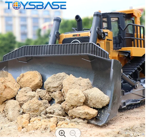 Huina 1554 Eleven Channel 1:16 Remote Control Heavy Bulldozer