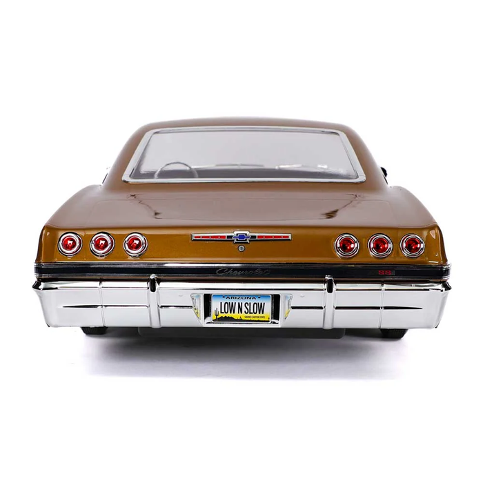 1:10 1965 Chevrolet Impala Hopping Lowrider Root Beer