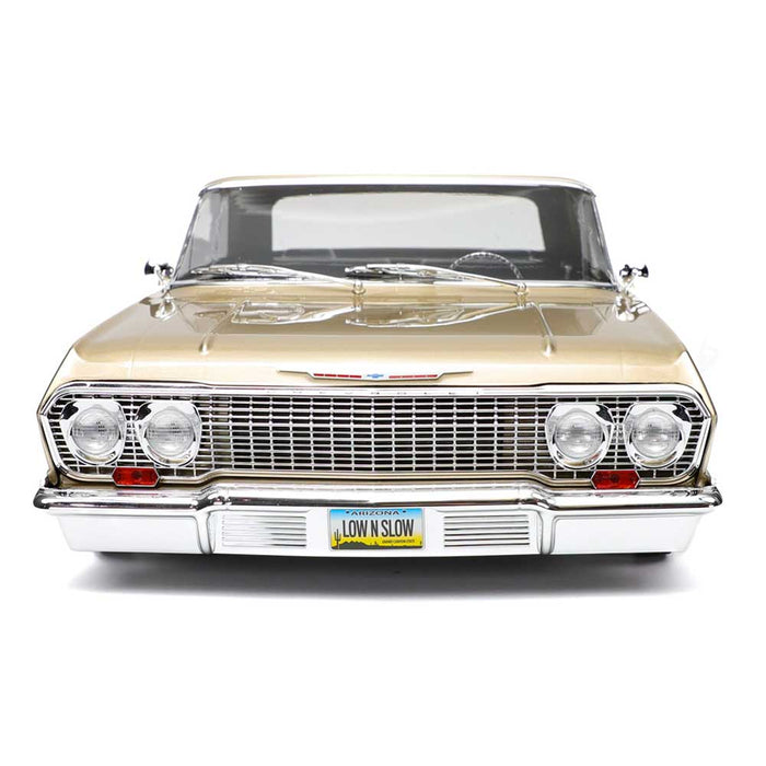 1:10 1963 Chevrolet Impala Hopping Lowrider Champagne