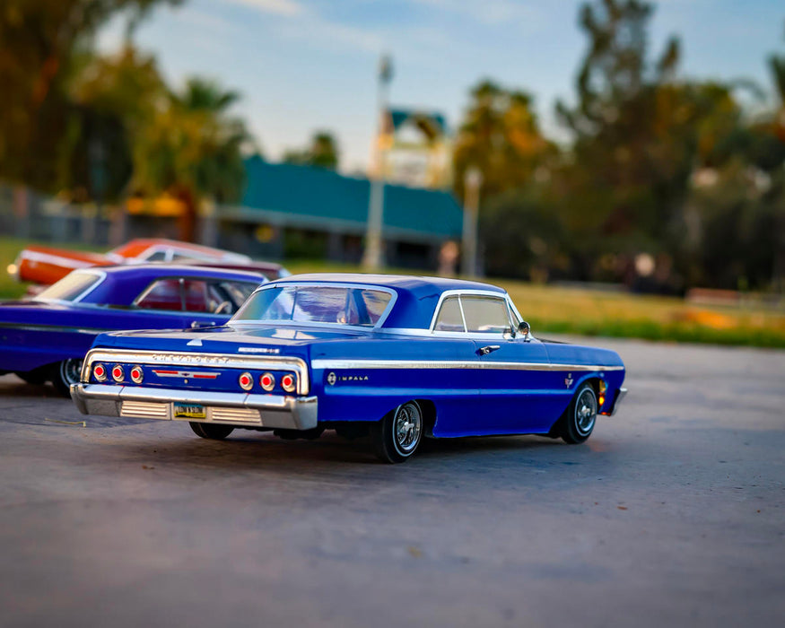 Redcat SixtyFour-18 1964 Chevrolet Impala SS 1/18 Hopping Lowrider