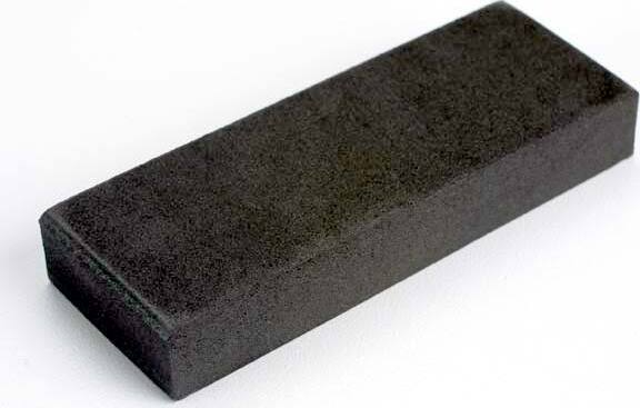 Foam battery securing block