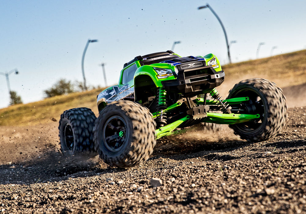 Suspension kit, X-Maxx® WideMaxx®, blue (includes front & rear suspension arms, front toe links, driveshafts, shock springs)