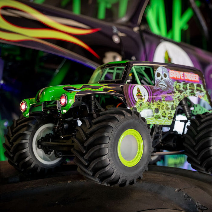 LMT:4wd Solid Axle Monster Truck, Grave Digger:RTR